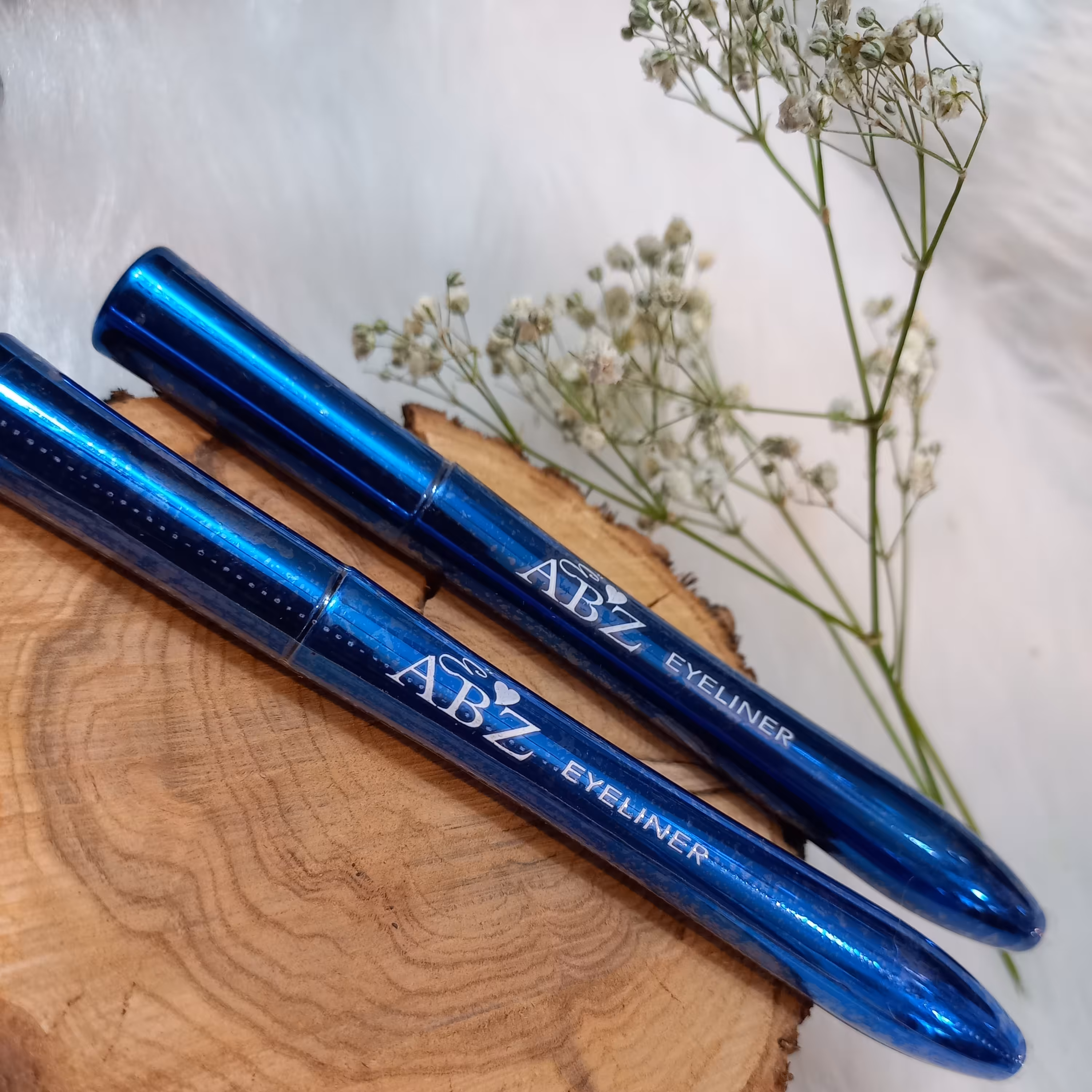 خط چشم ماژیکی مشکی مارک ABZ