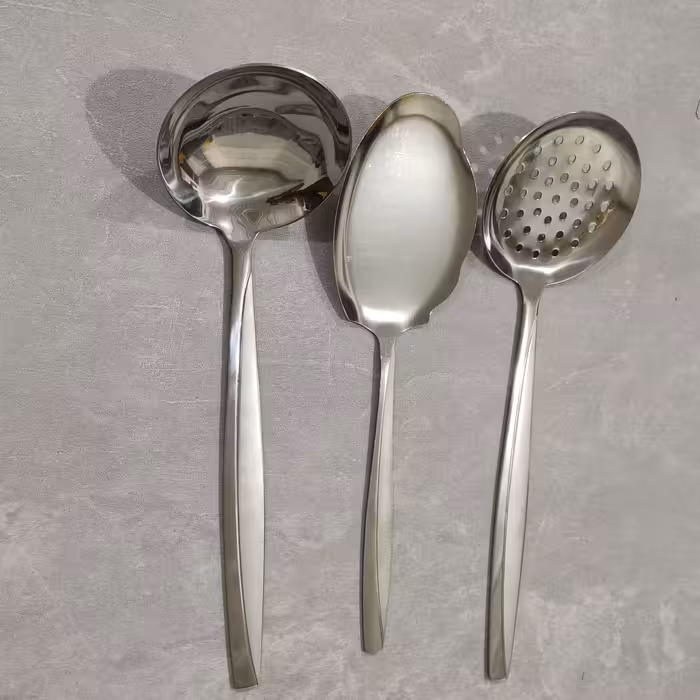 ست 3 تایی کفگیر سوراخ دار و کفگیر ساده و ملاقه(ملاغه) طرح ماینز  ضخیم  ( از هر کدام 1عدد ) (طرح مایز)