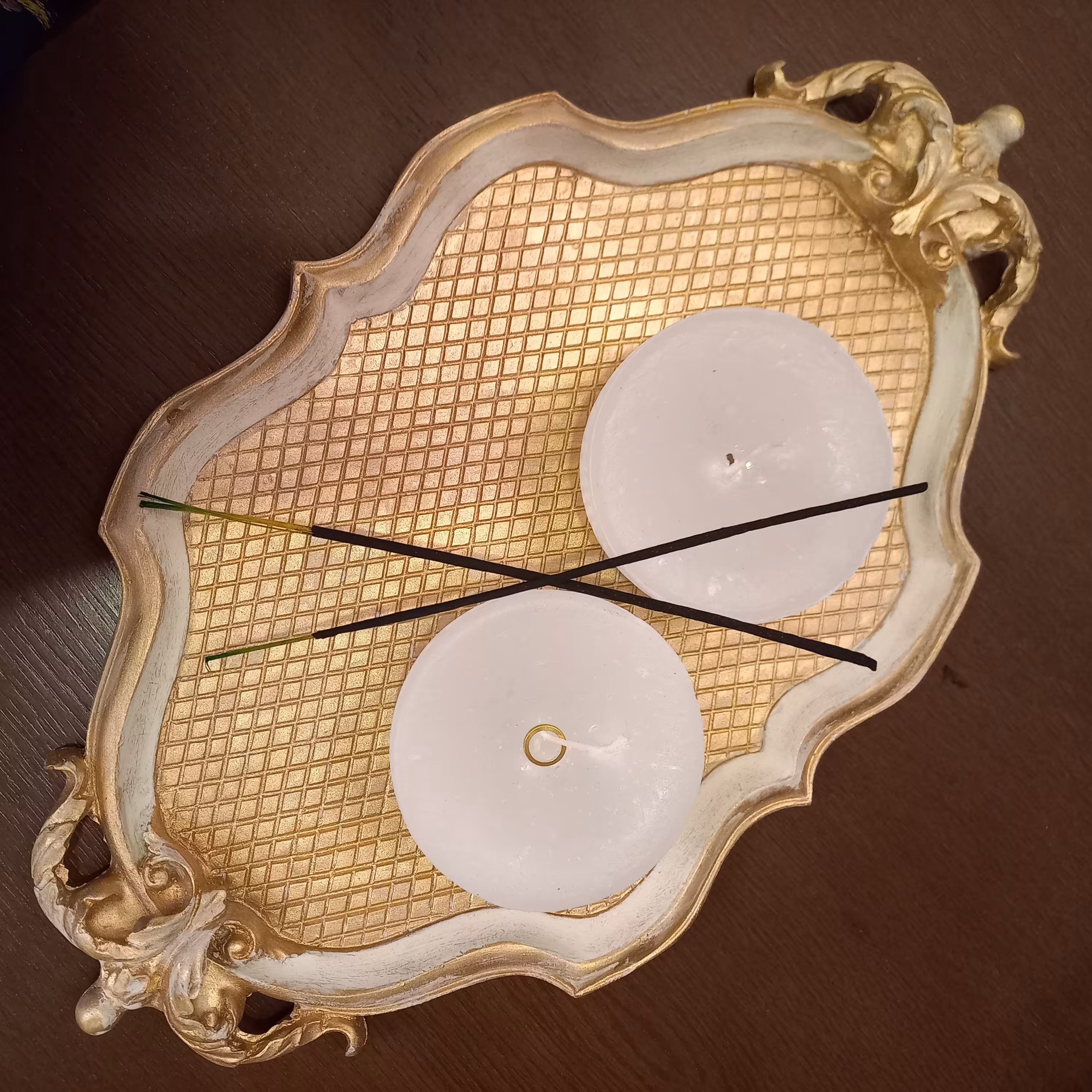 سینی طلایی مجلل