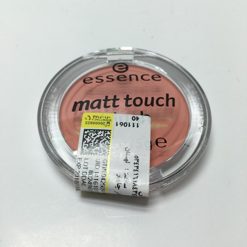 رژگونه مت تاچ 10 اسنس - Essence Matt Touch