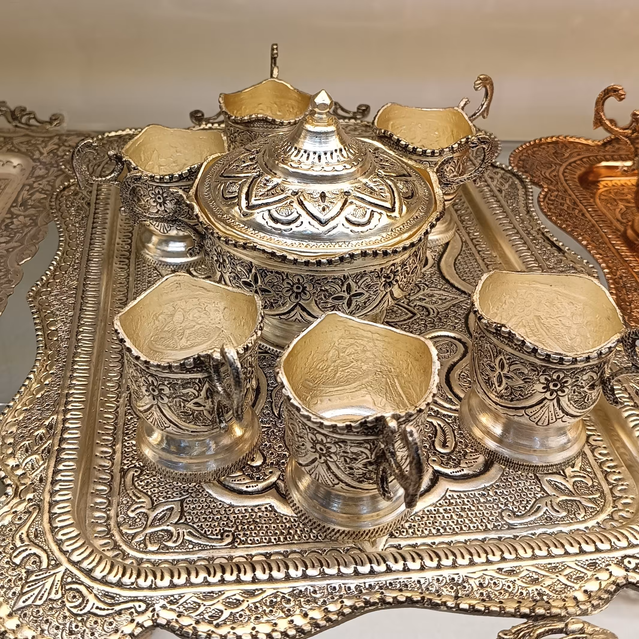 سرویس چایخوری مس نقره کاری شده
