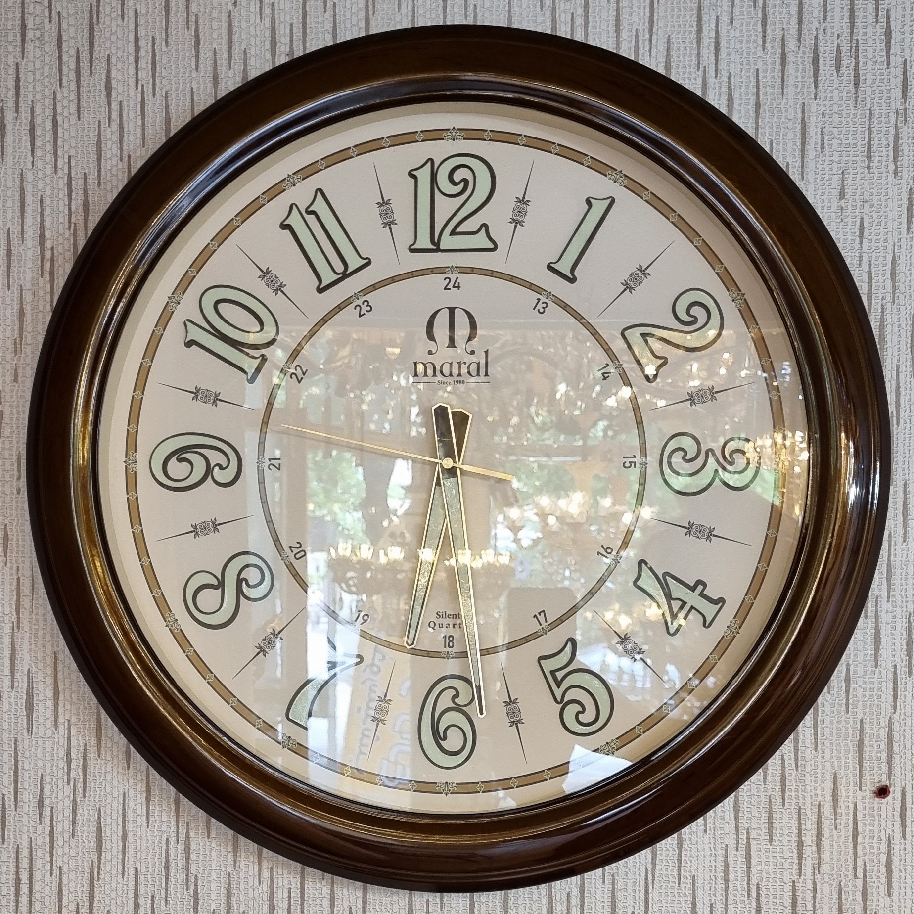 ساعت دیواری مدل مارال سایز 50 