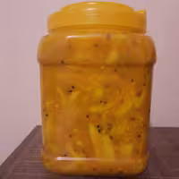 ترشی انبه زغفرانی خانگی 500گرمی  بندرعباس