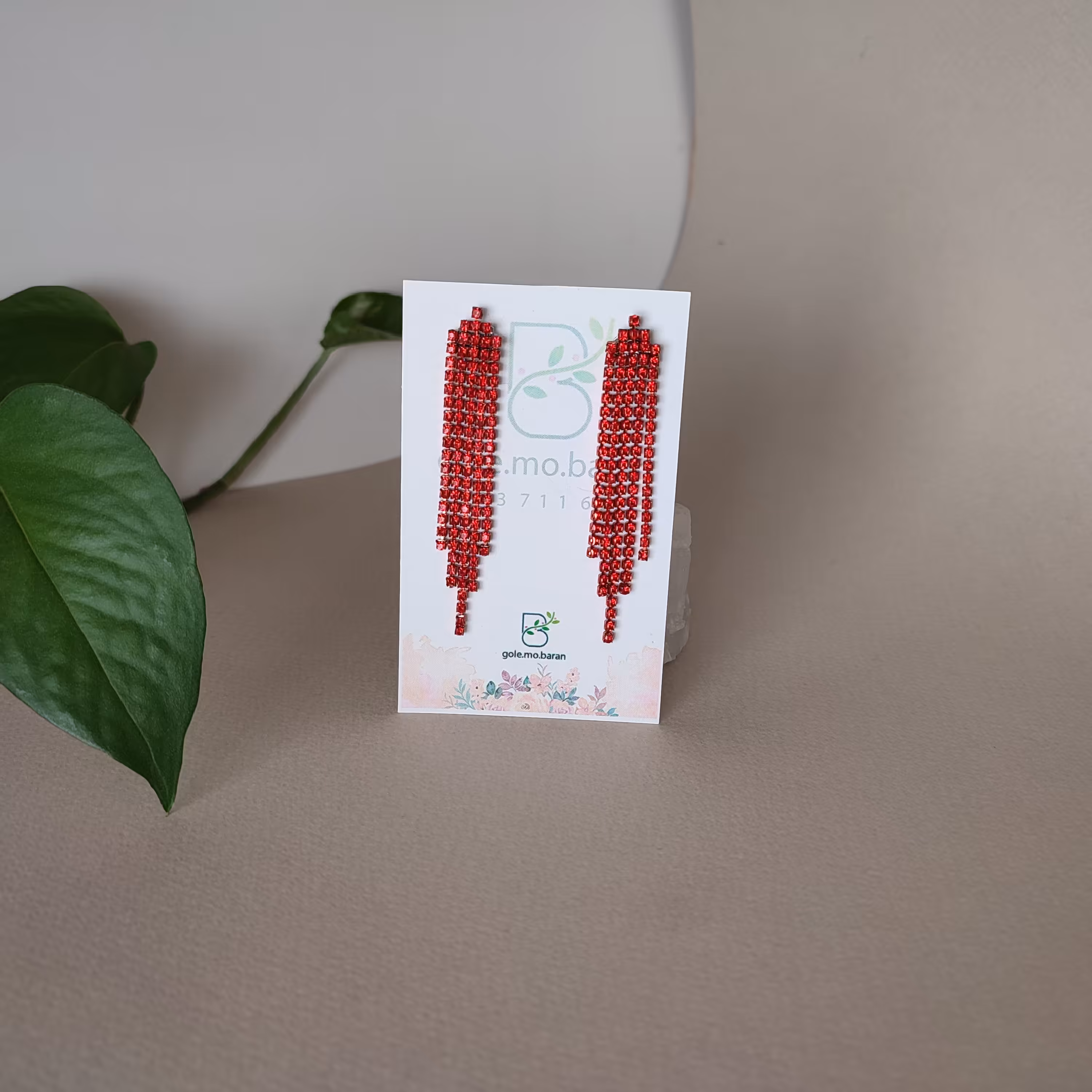 گوشواره قرمز جیران آویز مجلسی رنگ ثابت