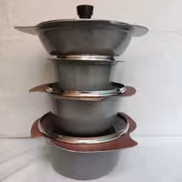 سرویس قابلمه چدن داخل گرانیت 8پارچه بدون رژیمی1700در لوازم خانگی کمالی مشهد 