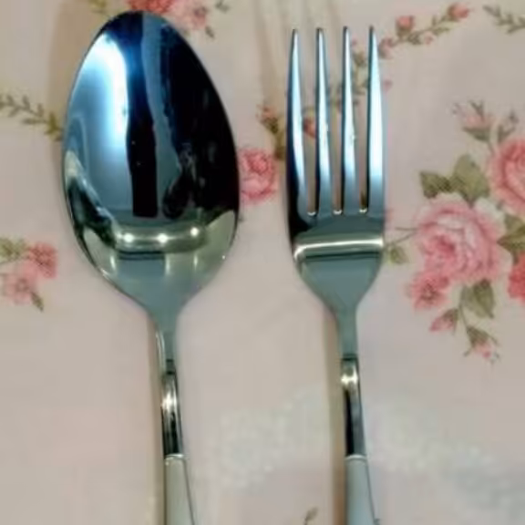 قاشق چنگال میخک تبل وار