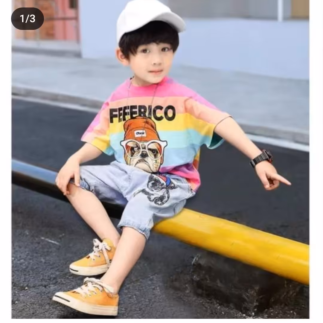 تیشرت وشلوارک 