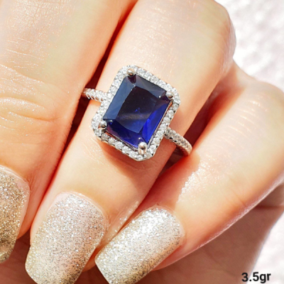 انگشتر نقره زنانه با نگین آبی کربنی یاقوت کبود کد 9044