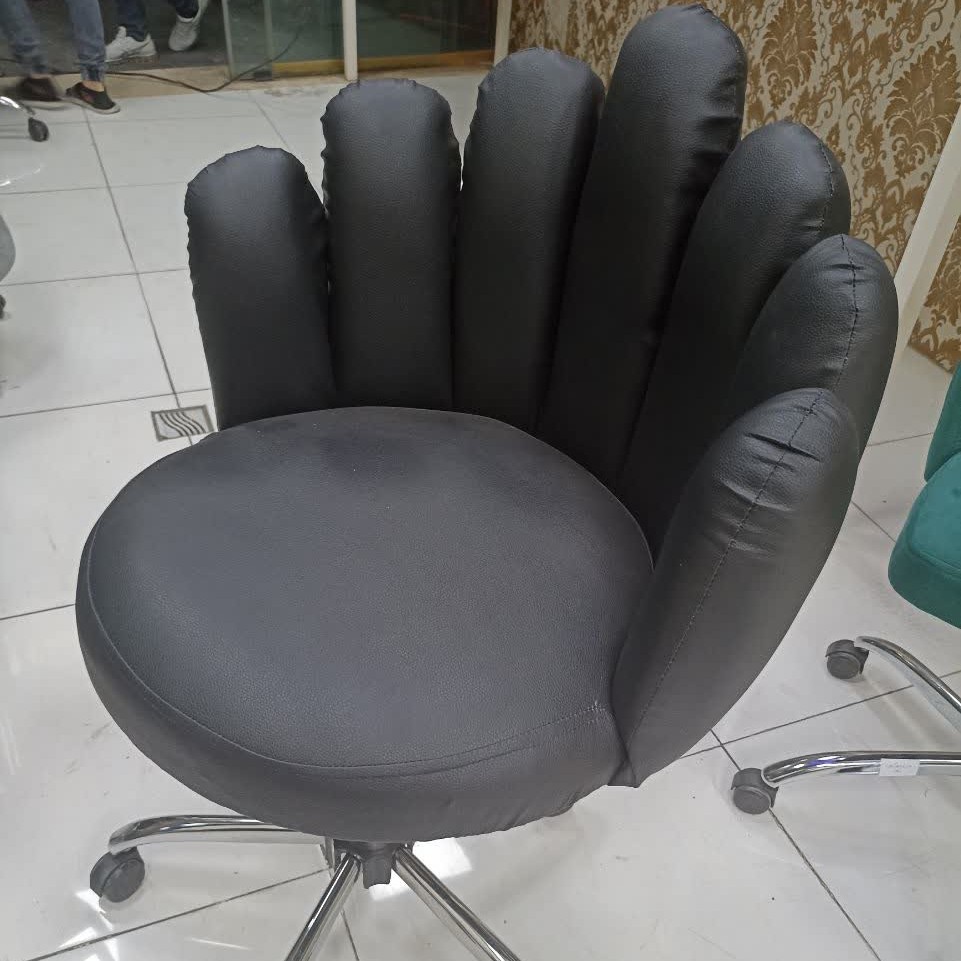 صندلی هفت انگشتی (هزینه ارسال به عهده مشتری)