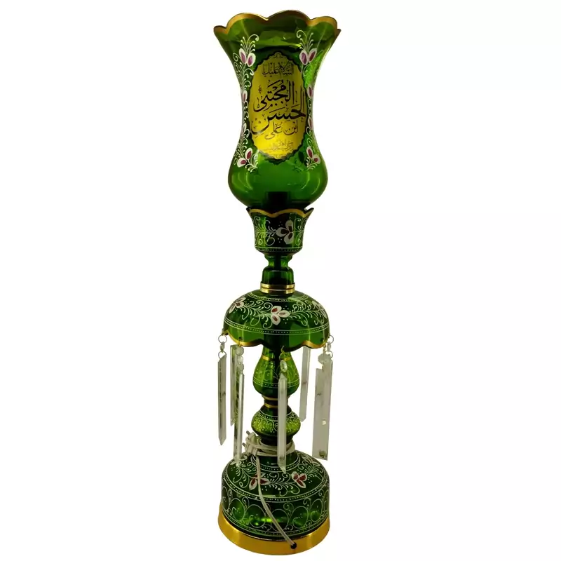 103229-لاله شمعدانی متوسط ارتفاع 64-قطر دهانه 15-سبز یا حسن ع و یا فاطمه س-کنار منبری هیئت