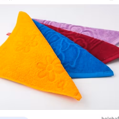 حوله دستی رنگ های مختلف