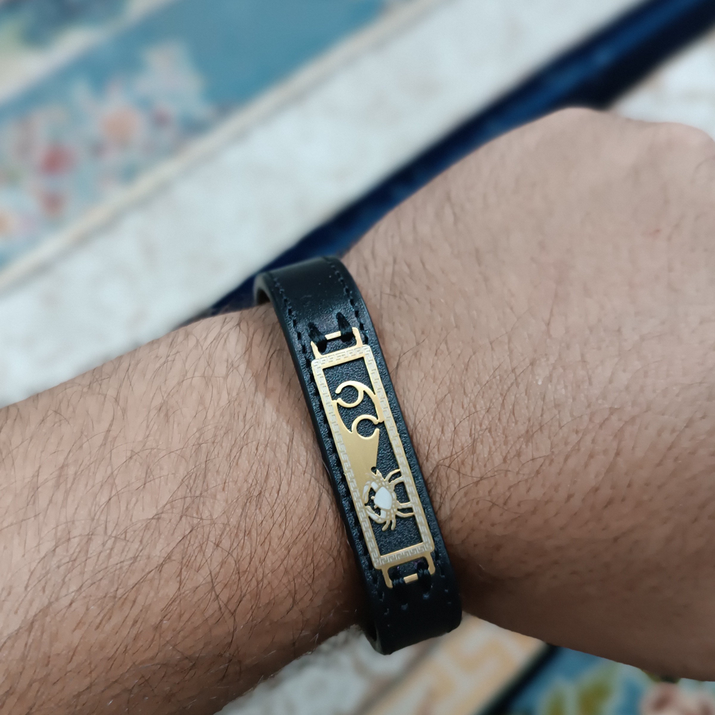 دستبند چرم  طبیعی اسپرت