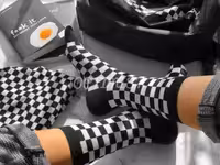 جوراب شطرنجی سفید مشکی ساقدار نخ پنبه فری سایز