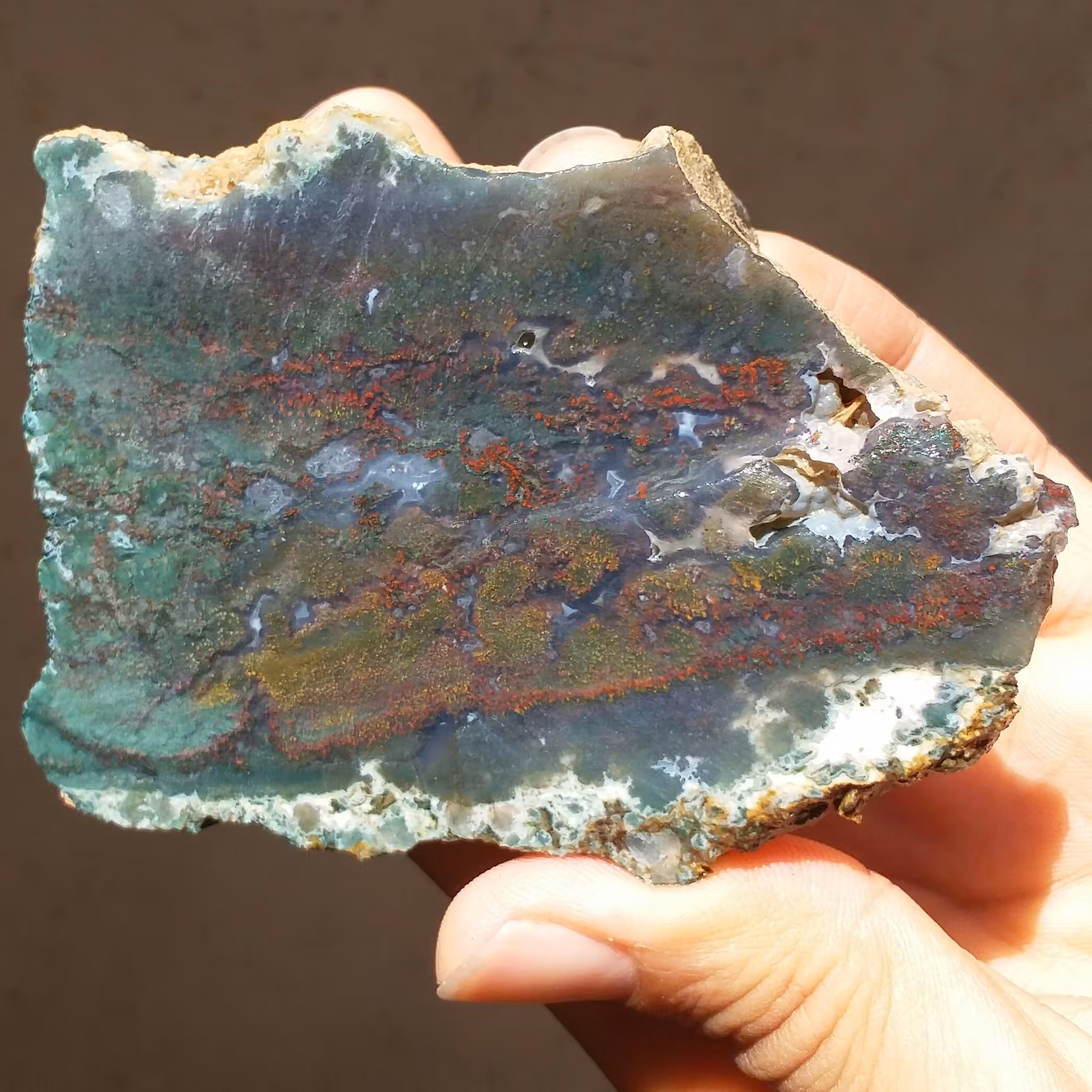 اسلایس سنگ راف عقیق منظره سبز جلگه ای محشر 100 در 100 طبیعی شاهکار خلقت بی نظیر
با قابلیت ساخت چند نگین دیدنی کد 10014