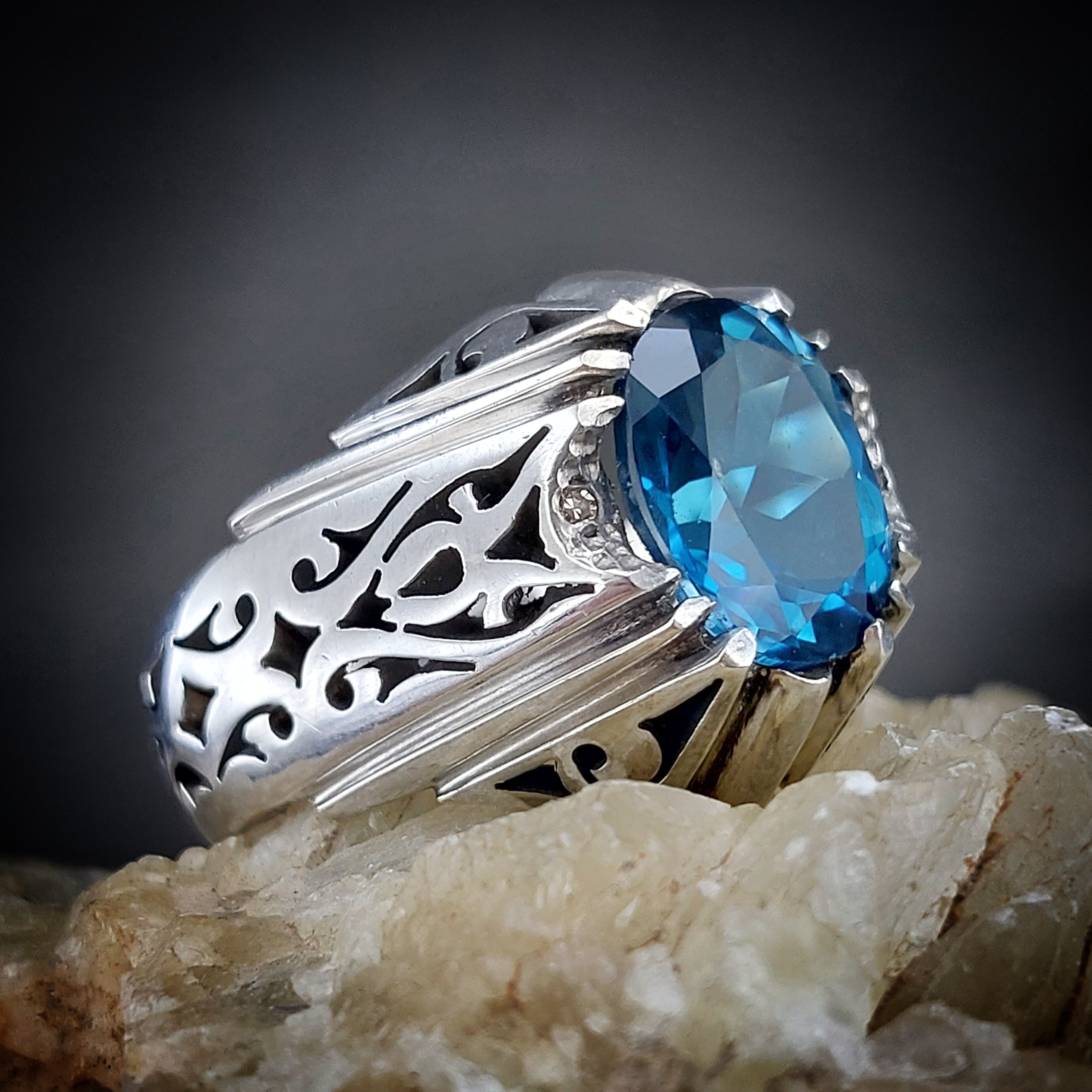 انگشتر نقره توپاز آبی کد 04 