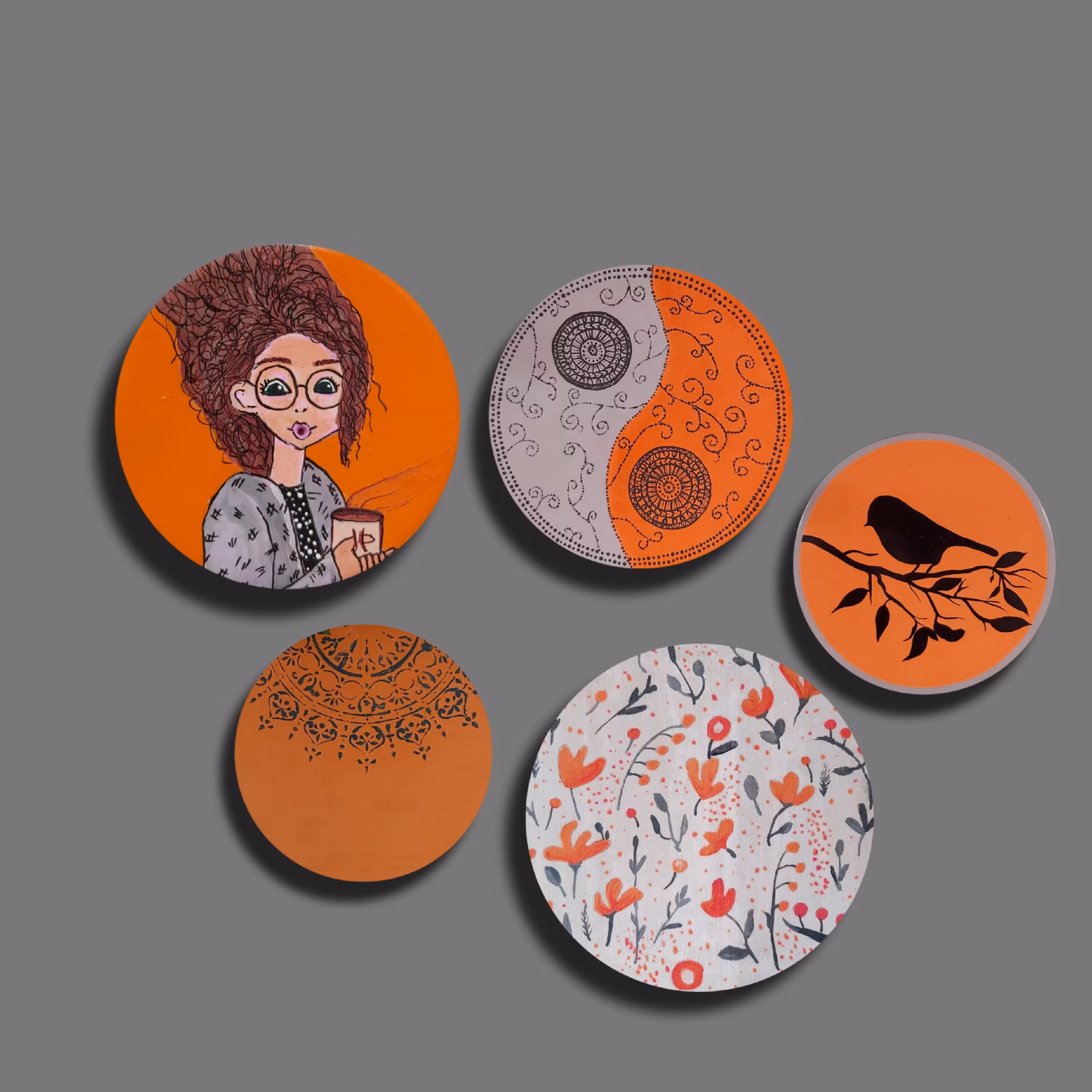 ست بشقاب های دیوارکوب 5تایی،ست نارنجی ،کارشده با دست،قابل شستشو و نصب آسان،در رنگ های مختلف،در قطرهای 15،20،25 سانتیمتر