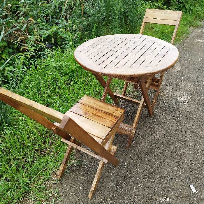 میز و صندلی تاشو