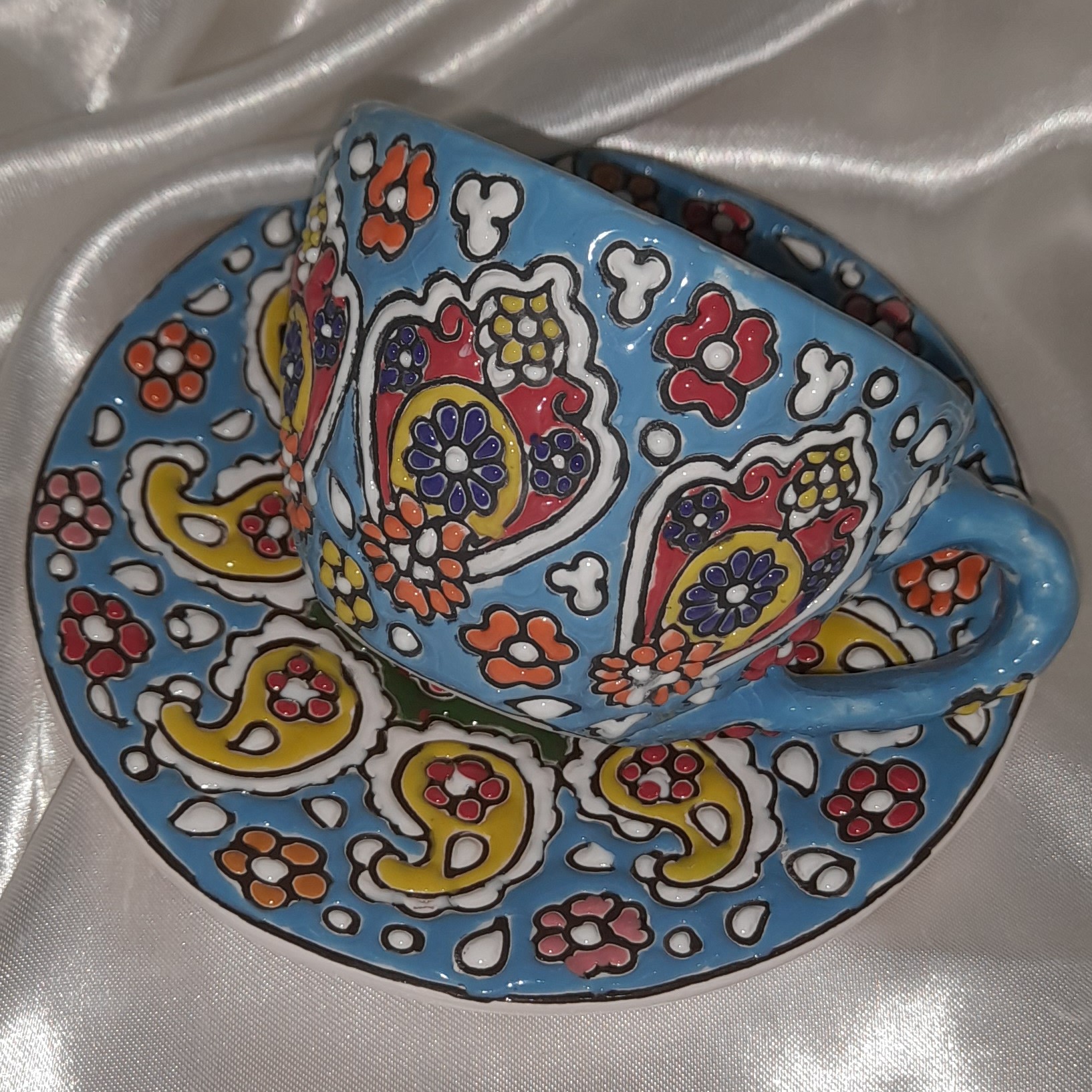 فنجان و نعلبکی
