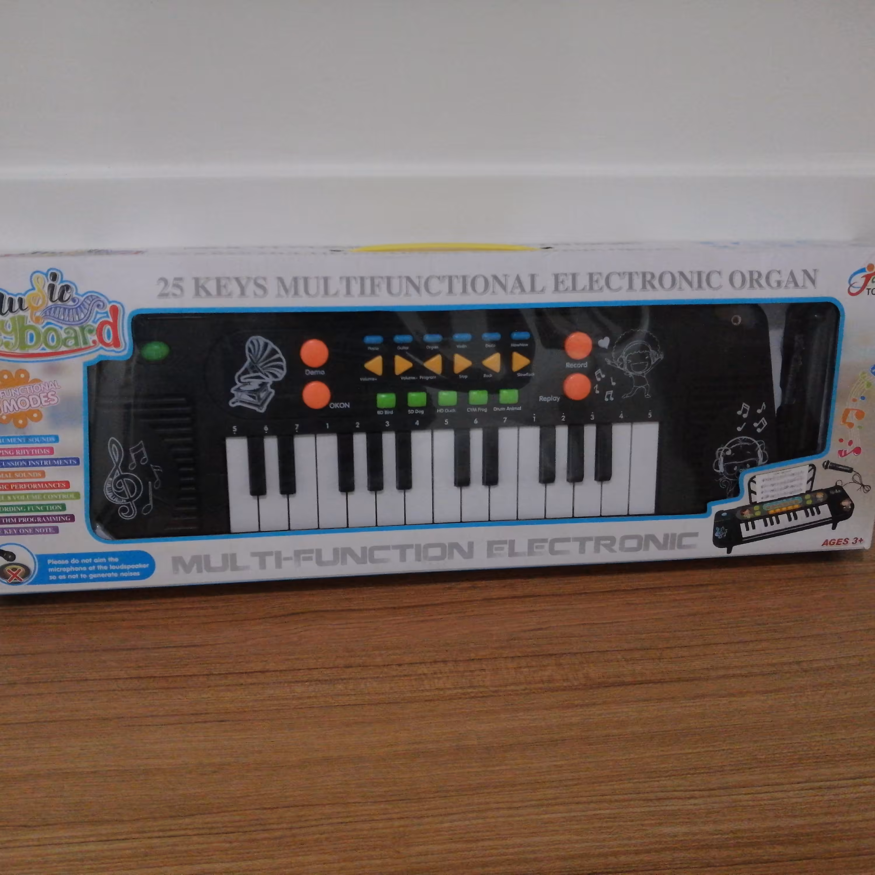بازی آموزشی کیبورد پیانو (ارگ) دارای میکروفون و پایه نوت دارای 25 دکمه مناسب هدیه