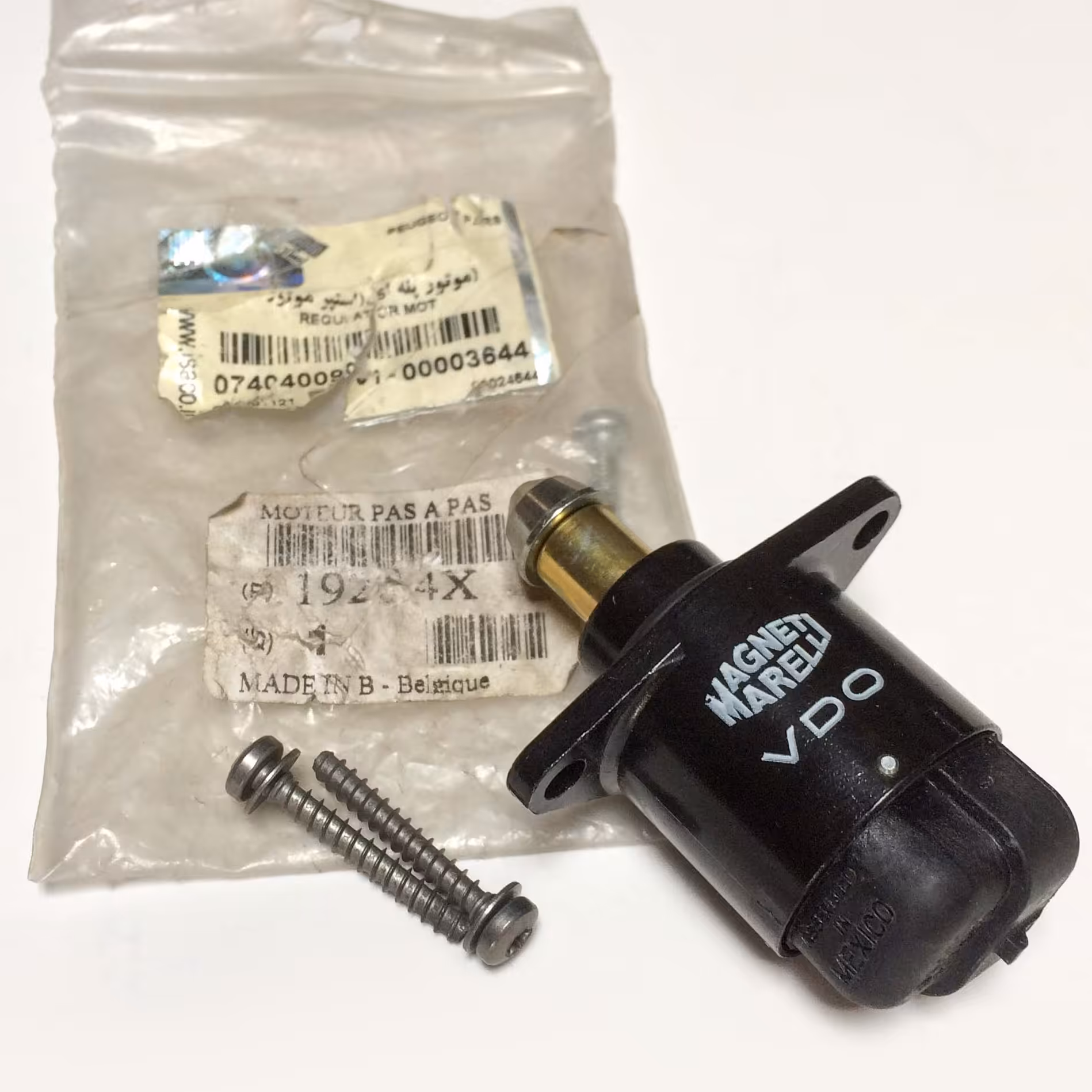 استپر موتور اورجینال زانتیا 1800 و پارس ELX