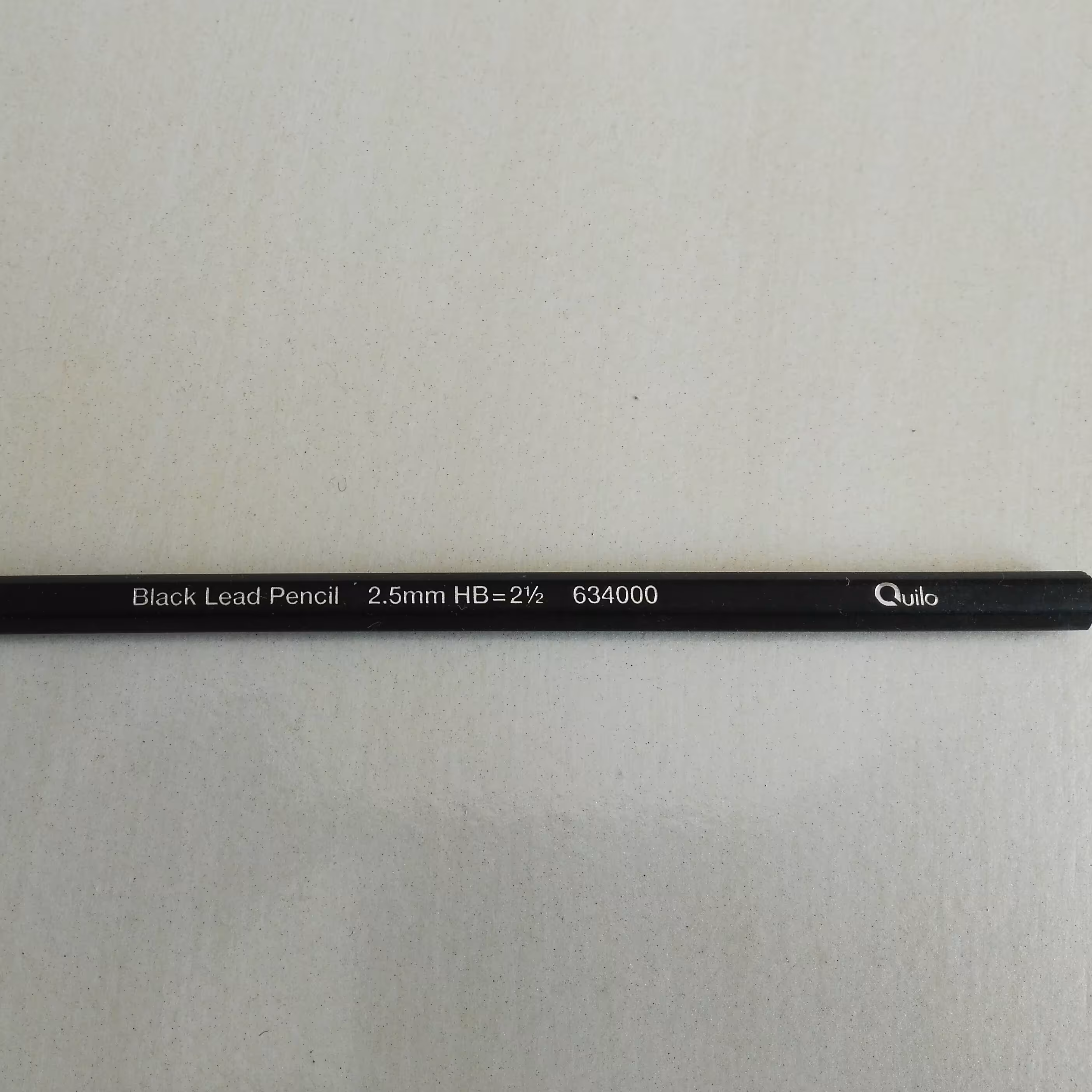 مداد سیاه Quilo