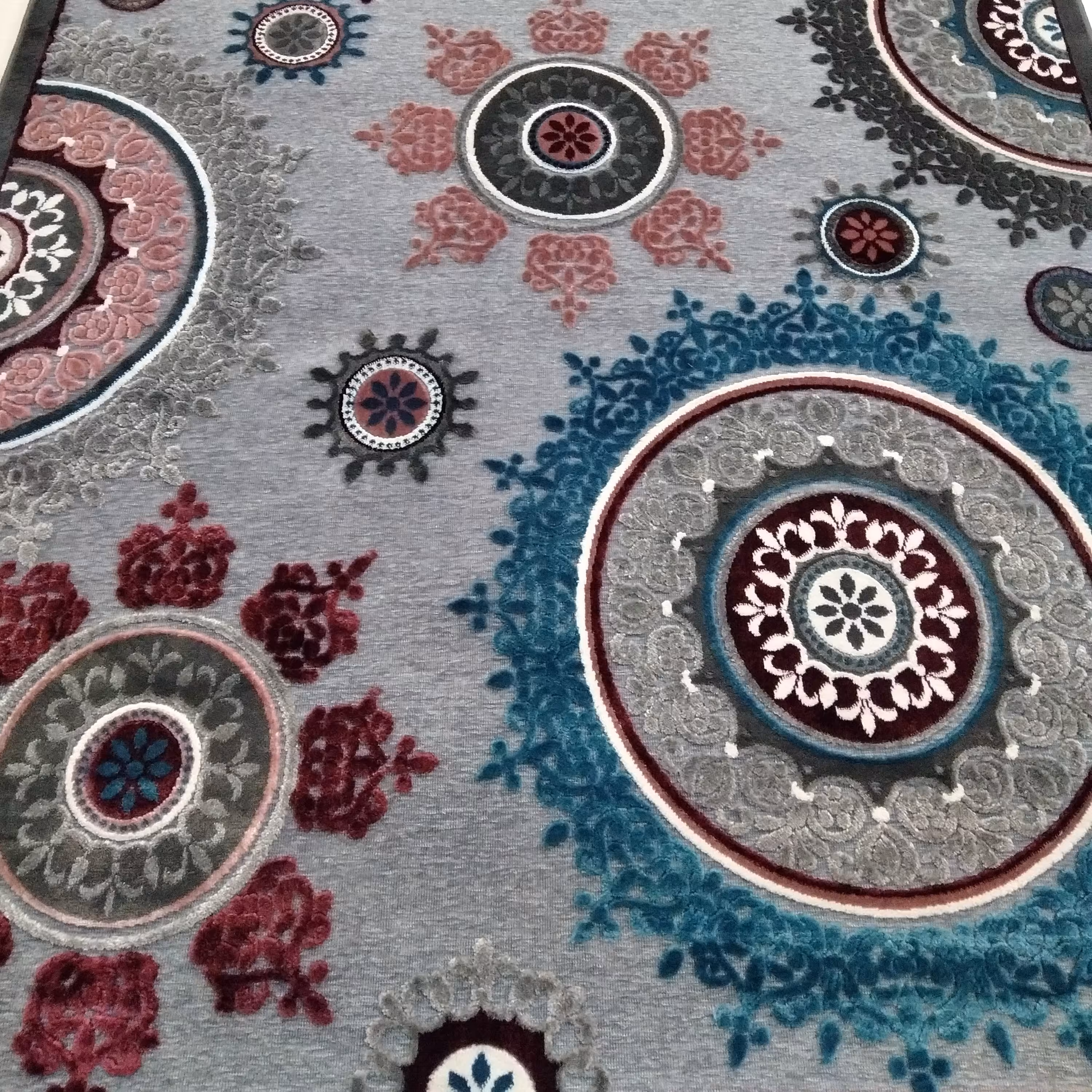 فرش شنل ابریشمی سایز 4 متری (1.5 در 2.20) 