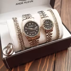 ساعت ست زنانه و مردانه طرح رولکس همراه با ست انگشتر و دستبند