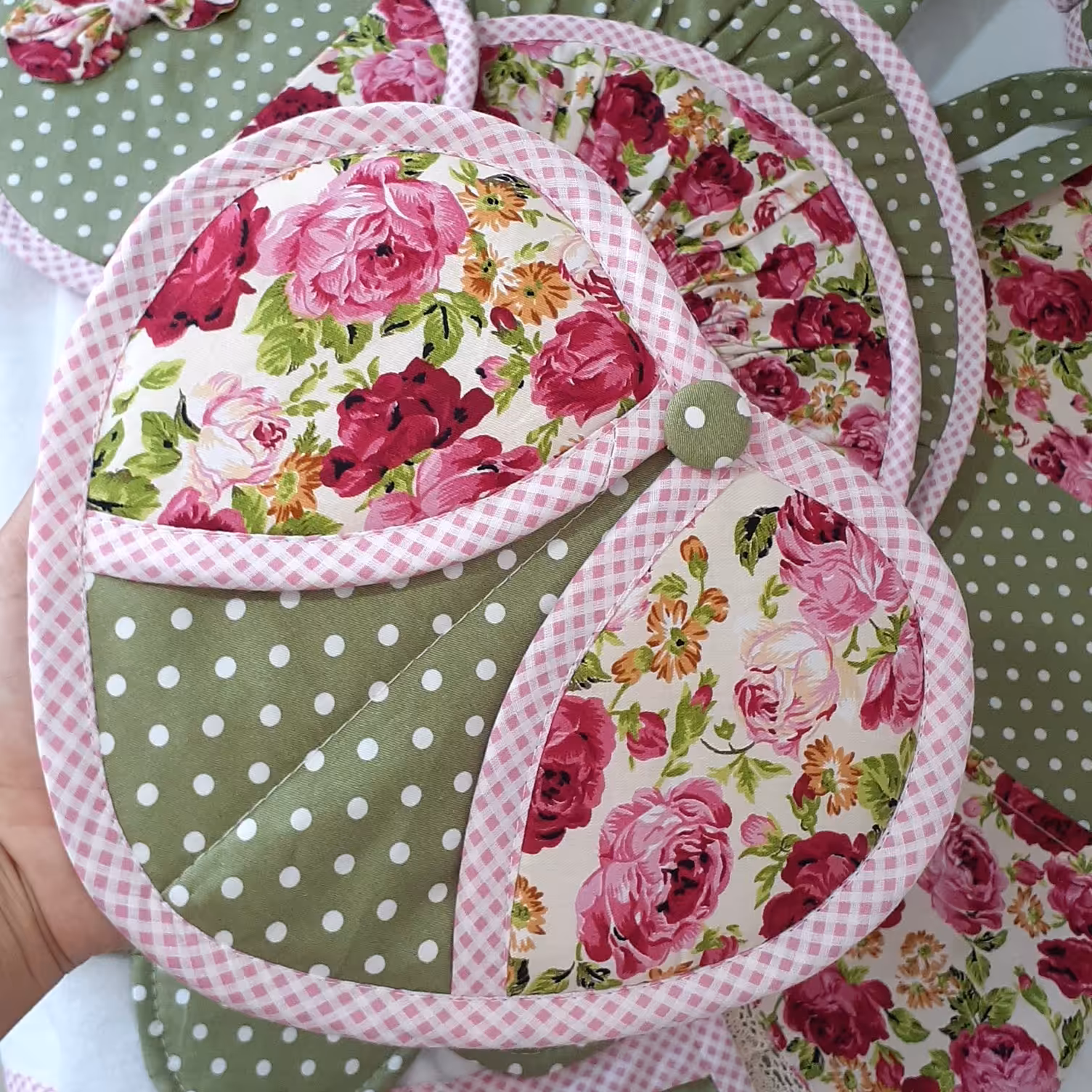 سرویس آشپزخانه  گلدار جنس پارچه کتان نخ