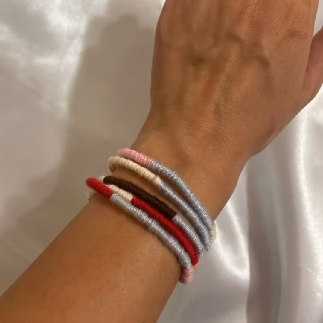 دستبند بافت