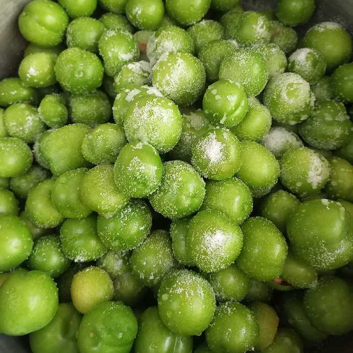 ترشی گوجه سبز فوق العاده خوشمزه ومناسب سفره آرایی🥰بسته 300گرمی