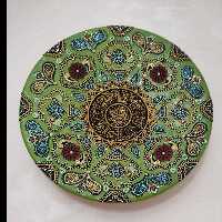 سفالی پرشنگ محصول کوره همدان مزین با قطعات زیبای پرشنگ و نقطه کوبی مرغوب 