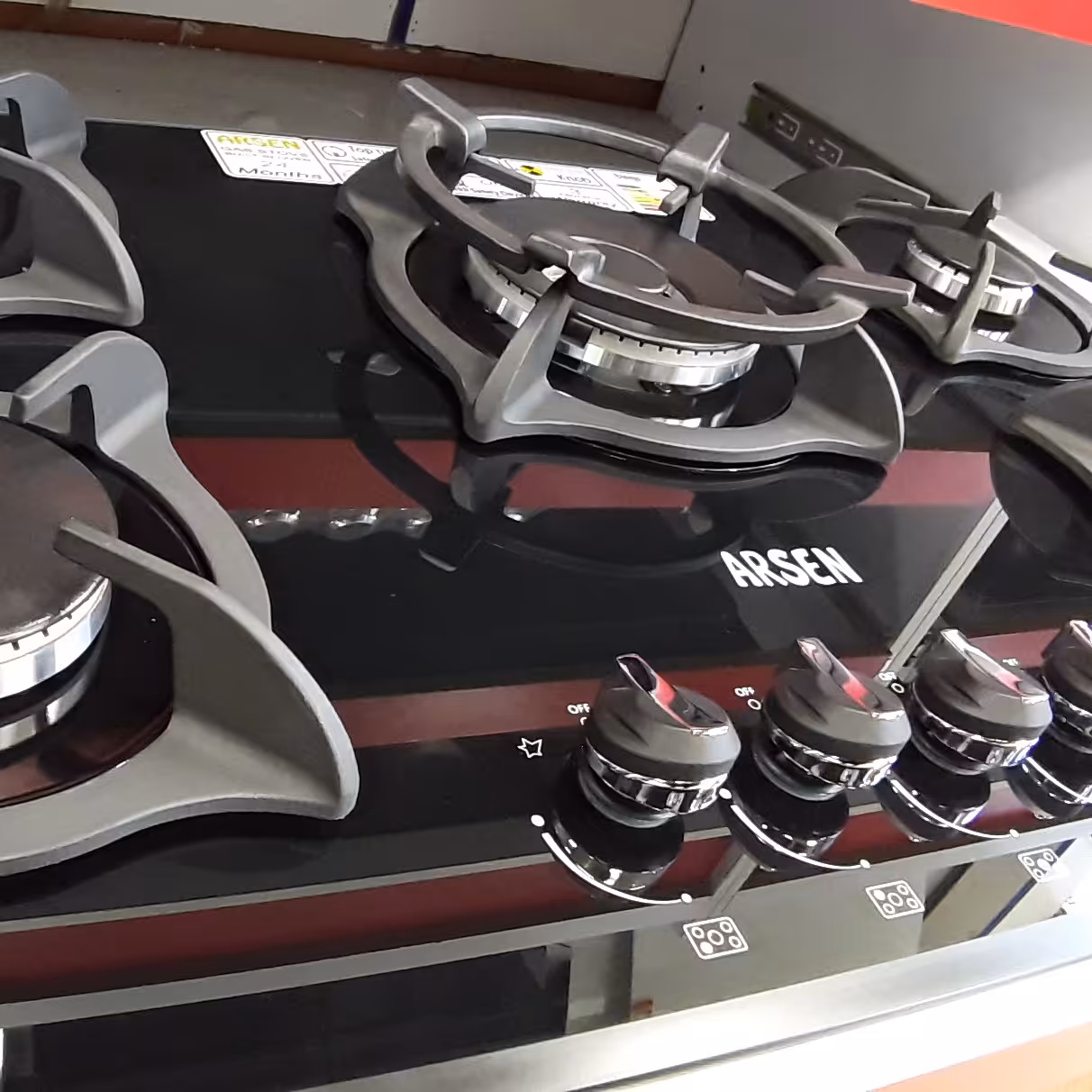 اجاق گاز توکار لیسانس ایتالیایی ضمانت شیشه دار