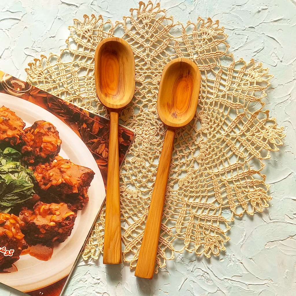 قاشق چوبی دستساز بارلی (1عددی) چوب عناب 25 سانتی