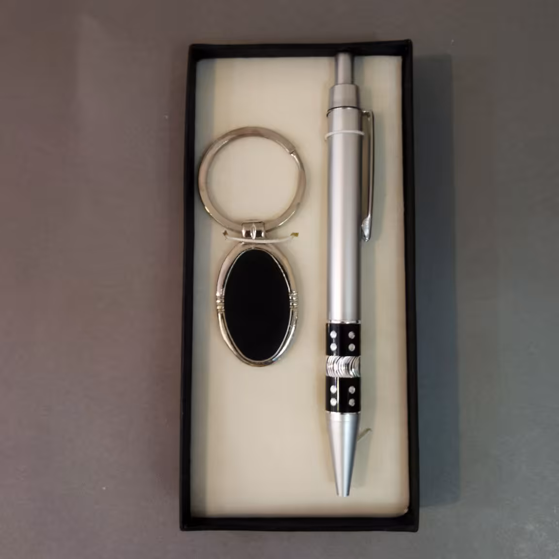 ست هدیه رسمی و  اقتصادی 