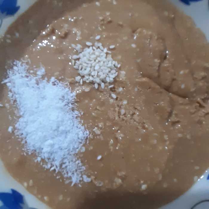 کره بادام زمینی  کنجدی و نارگیلی  