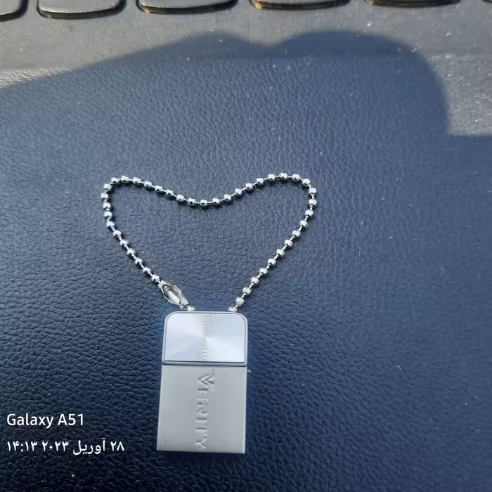 فلش مموری16گیگ پرازموزیک