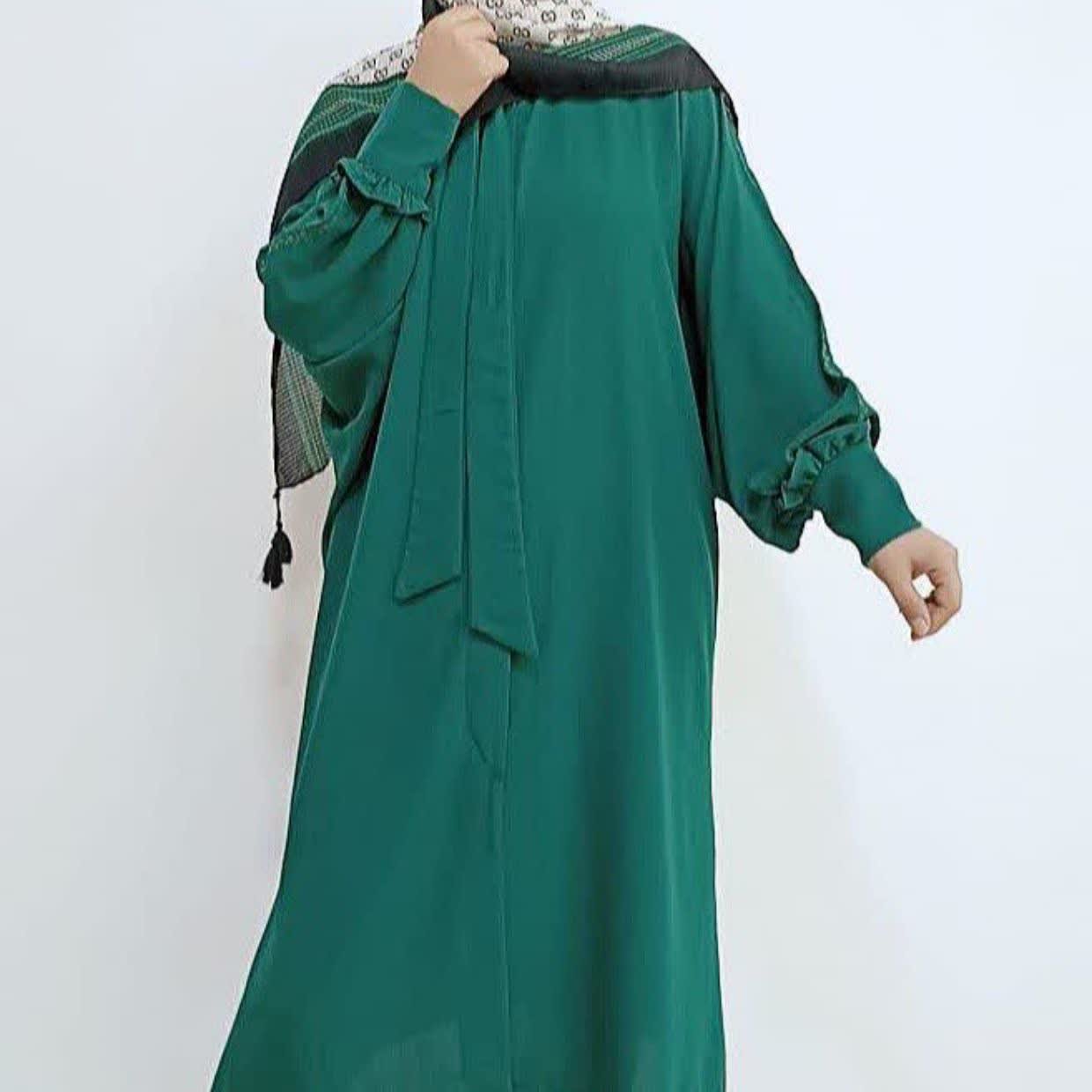مانتو عبایی دلارام رنگ سبز
