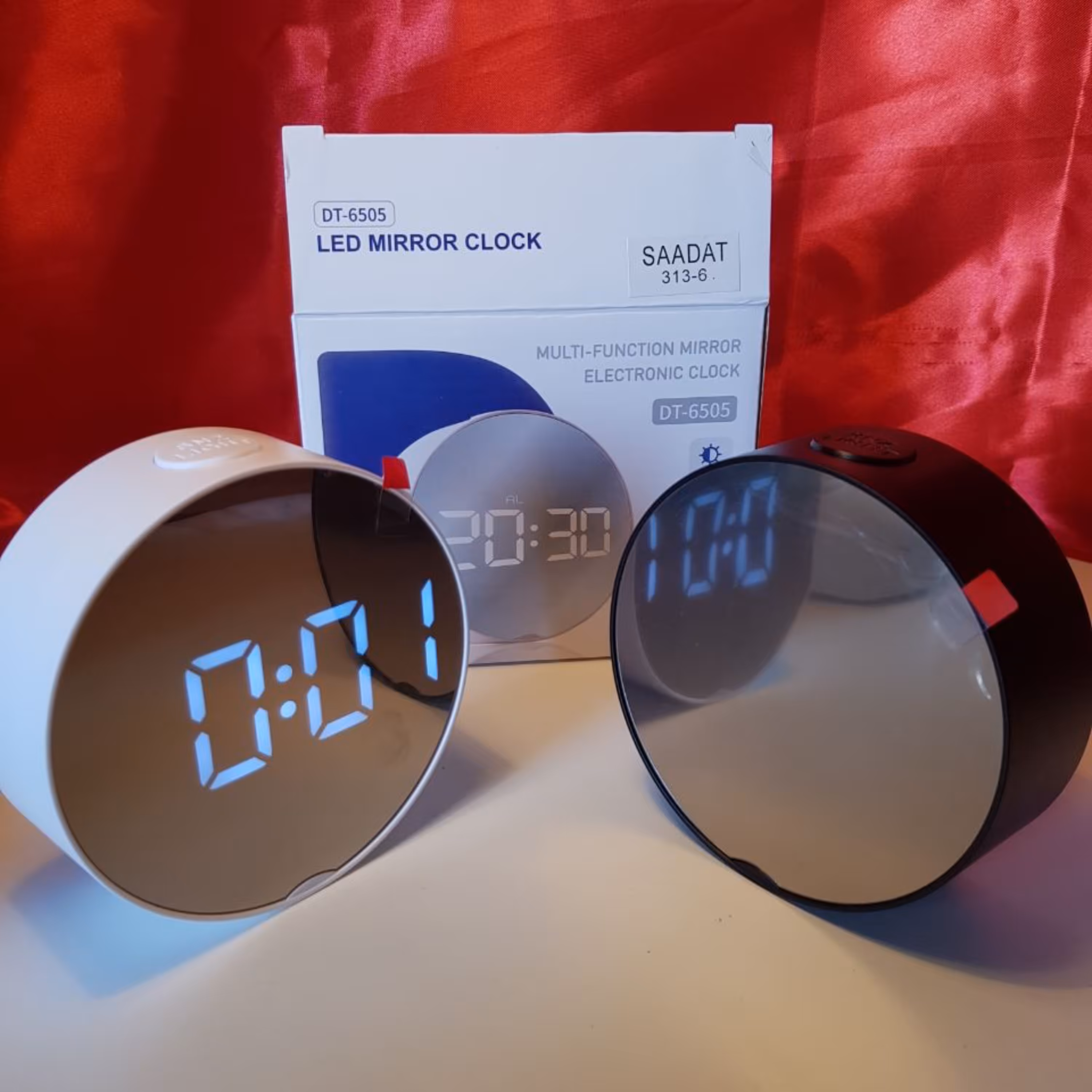 ساعت رومیزی دیجیتال گرد