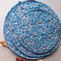 دمکنی سه تیکه پنبه دوزی شده پارچه بروجرد و در سه سایز 28 و 33 و 38 سانتیمتر 