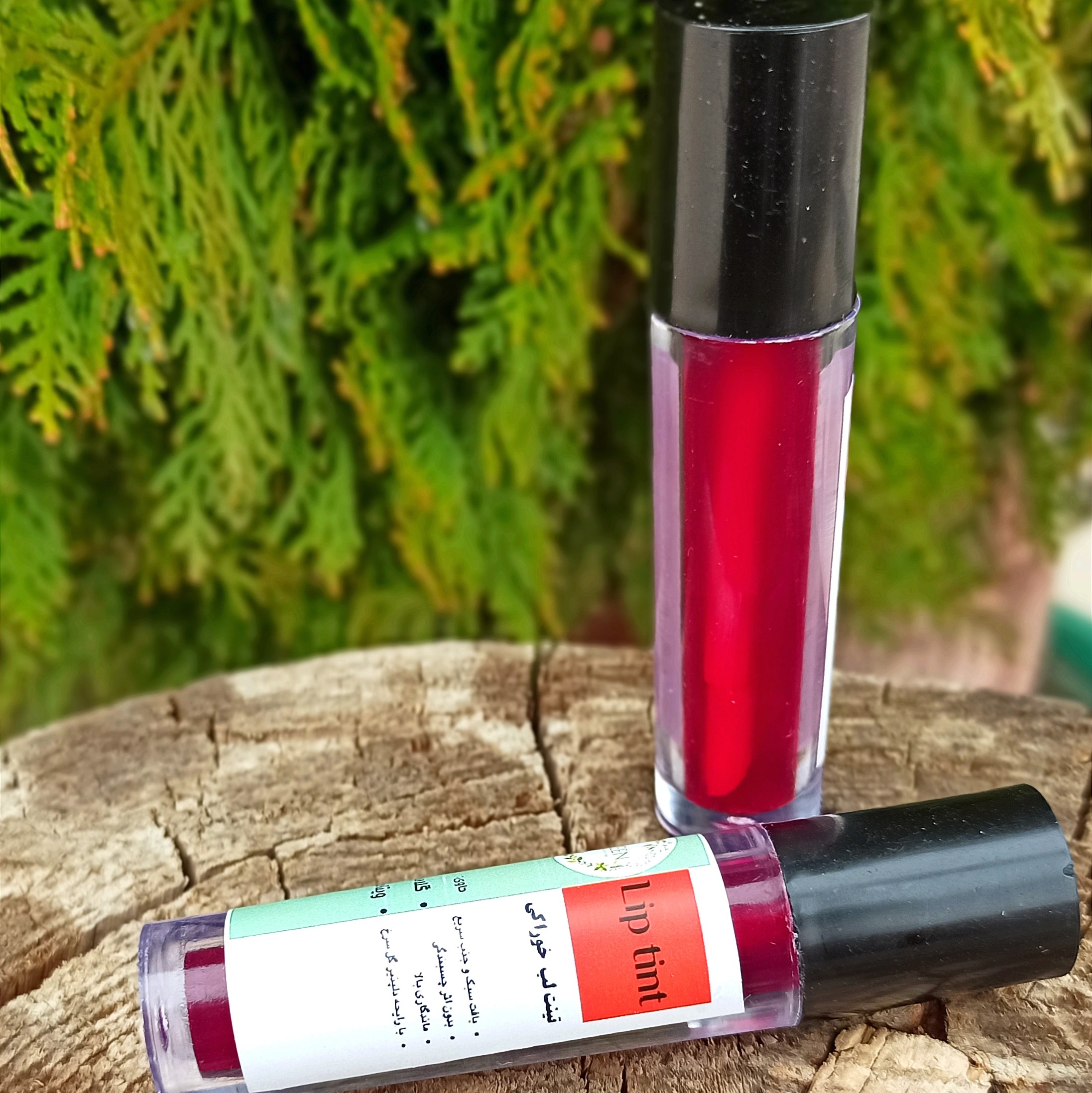 تینت لب  خوراکی  حاوی عصاره گل سرخ 