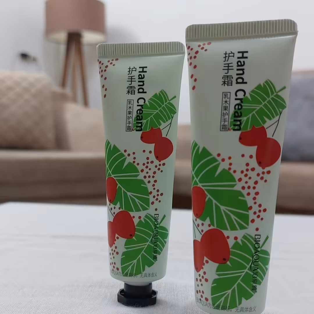 کرم دست گیلاس بیواکوا 