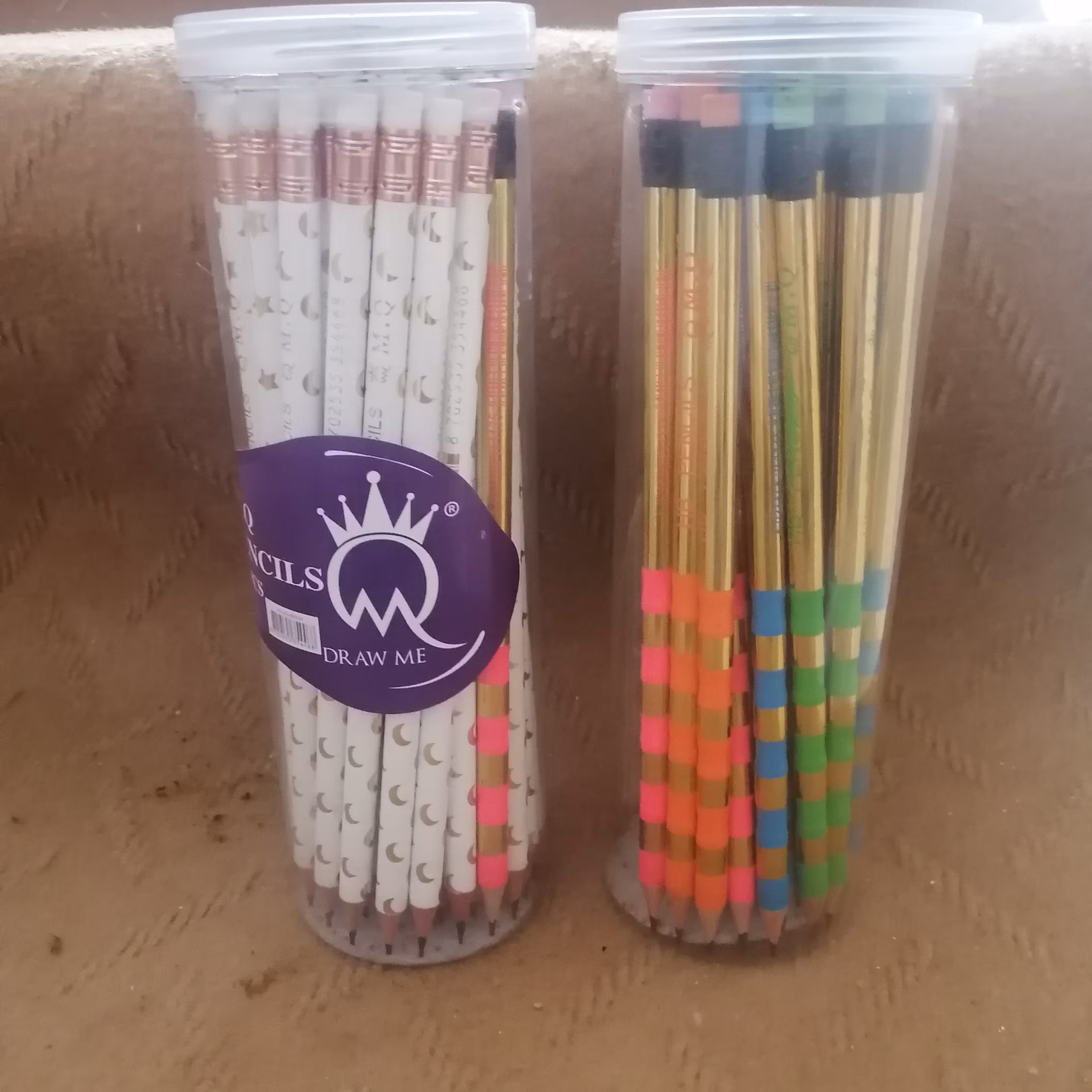 مداد مشکیMQپاکن دار جنس بسیار عالی و خوش نویس