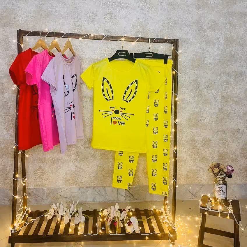 تیشرت شلوار