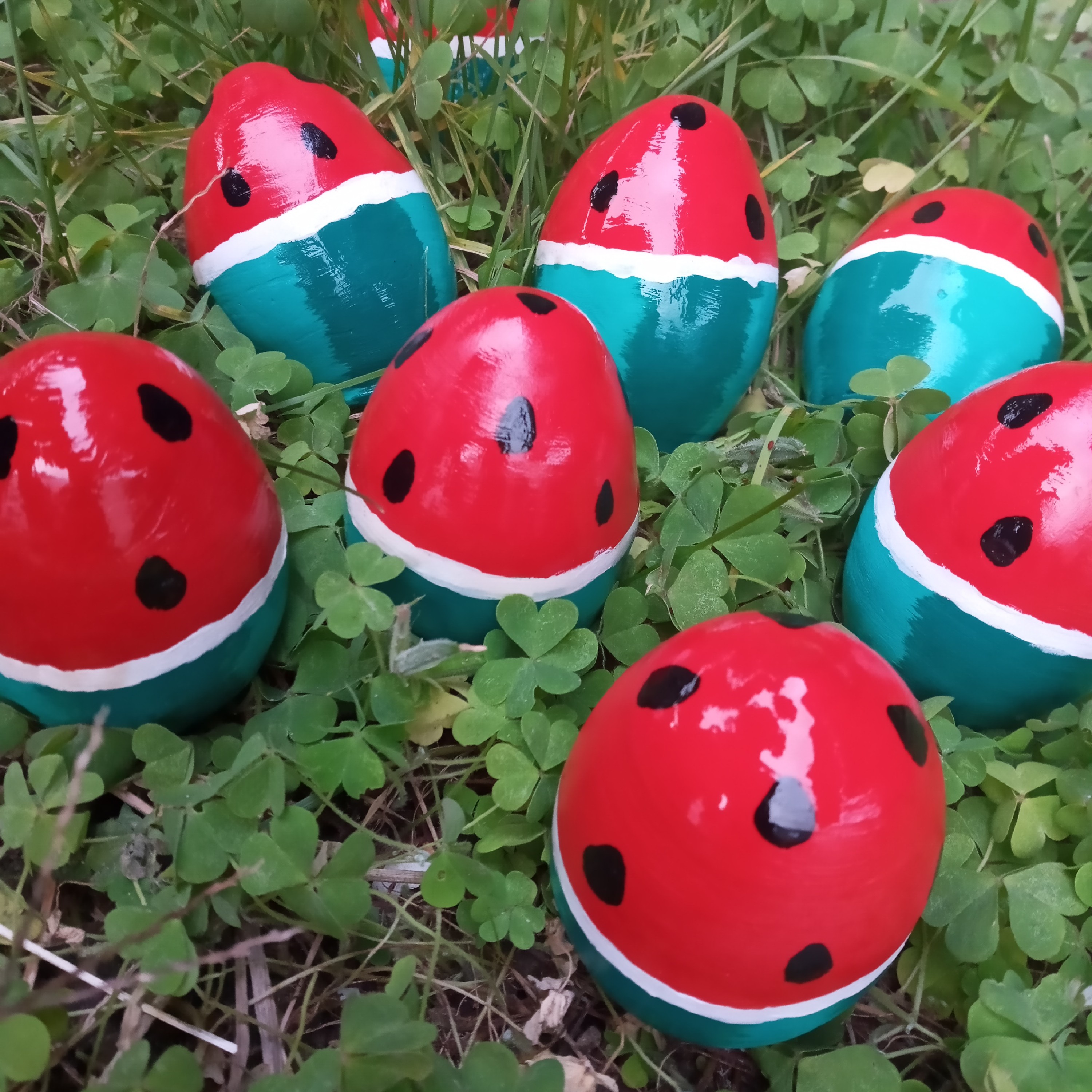 تخم مرغ سفالی طرح هندوانه کاری بسیارجذاب ومناسب تمامی سلیقه ها