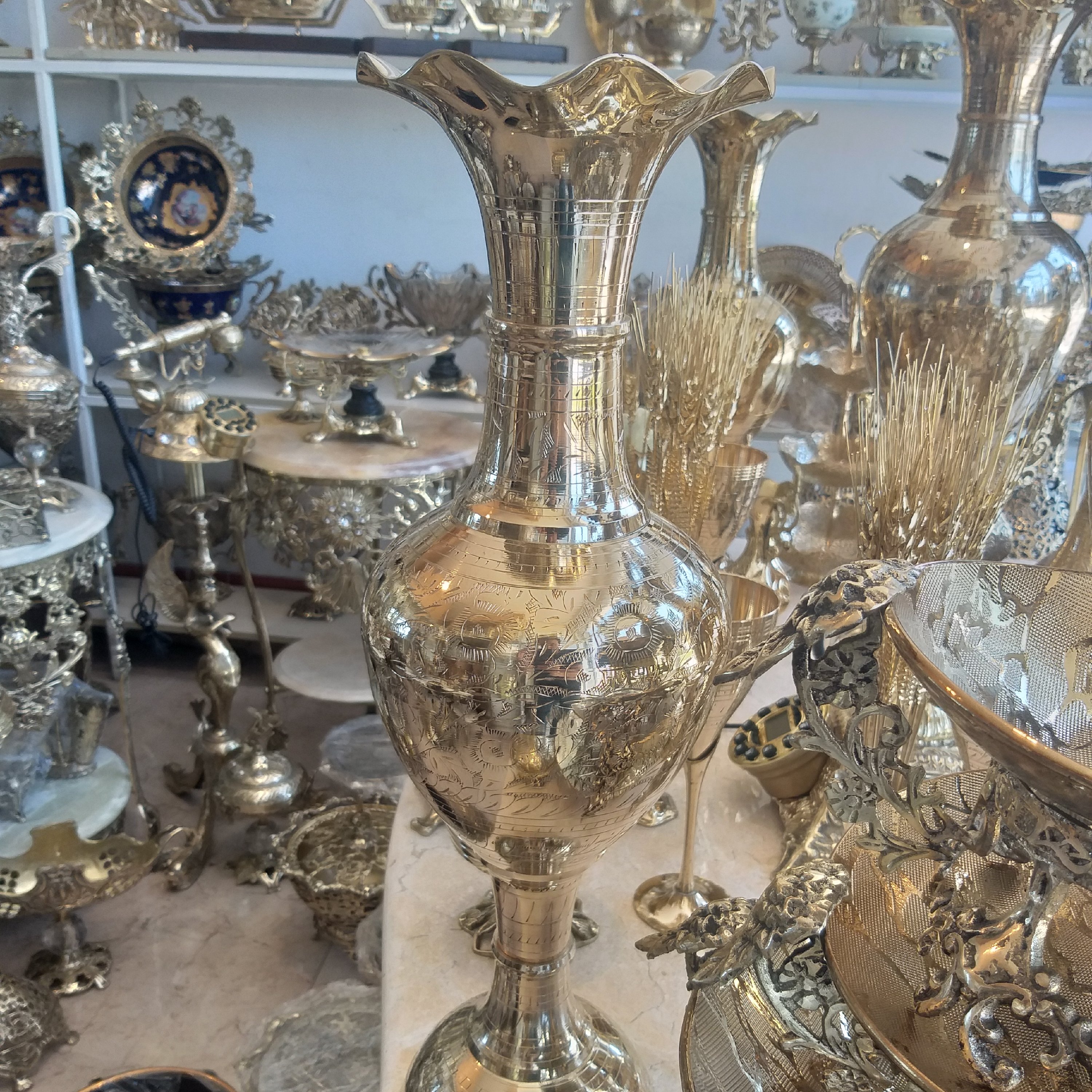 گلدان برنز ،ساخت هندوستان 50 سانت