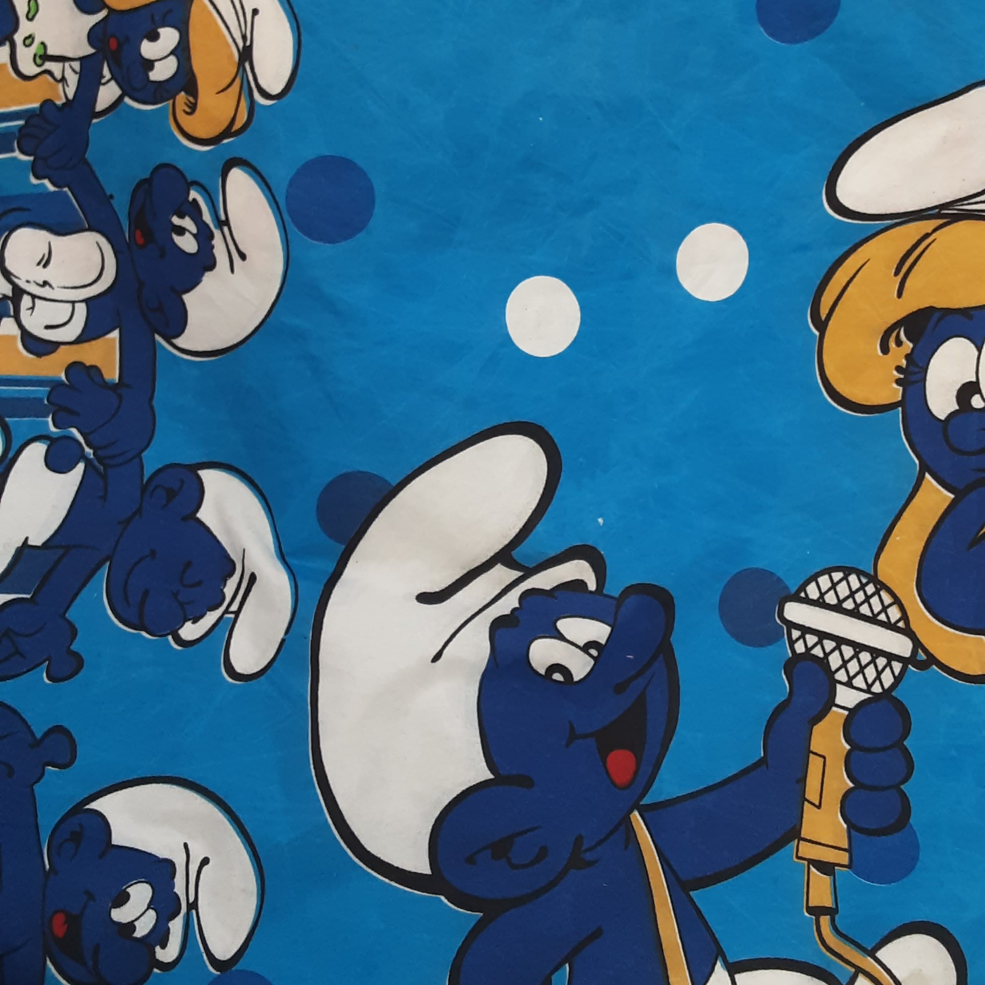 پیشبند آستیندار