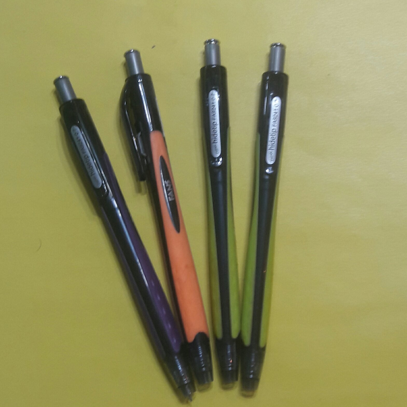 مداد فشاری  دو زبانه FANSهفت دهم  خیام شمالی نوشت افزار پاکزادی 