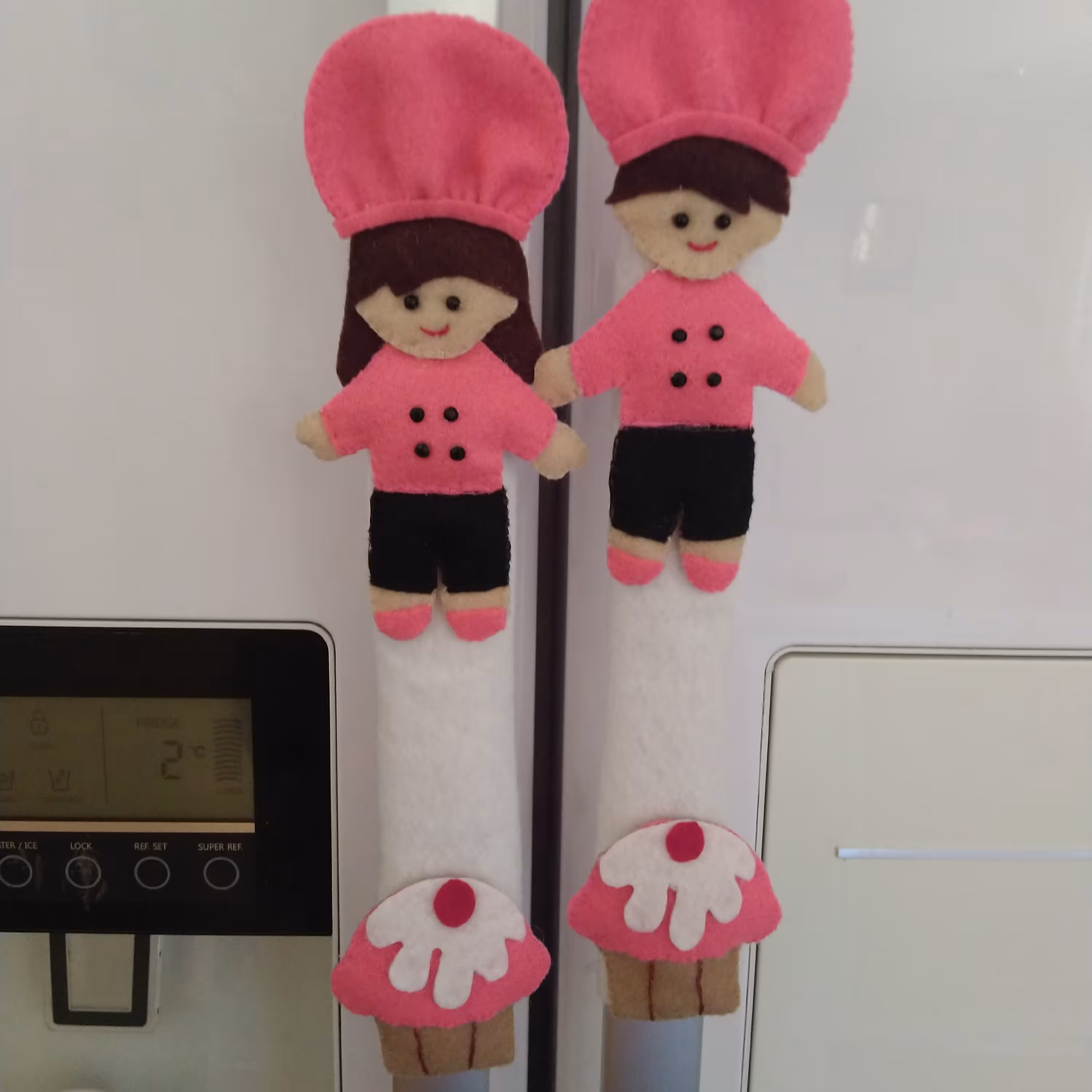 ست دستگیره‌های یخچال و دستگیره‌ی فر سرآشپز 