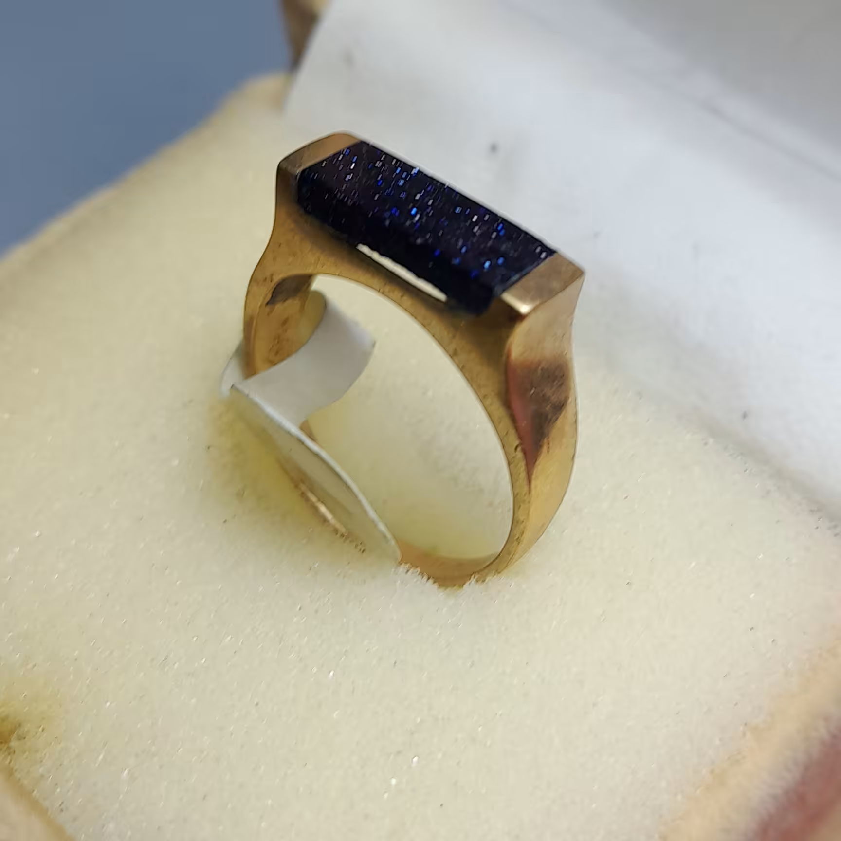 انگشتر طلاروس نگین مستطیل اکریلی