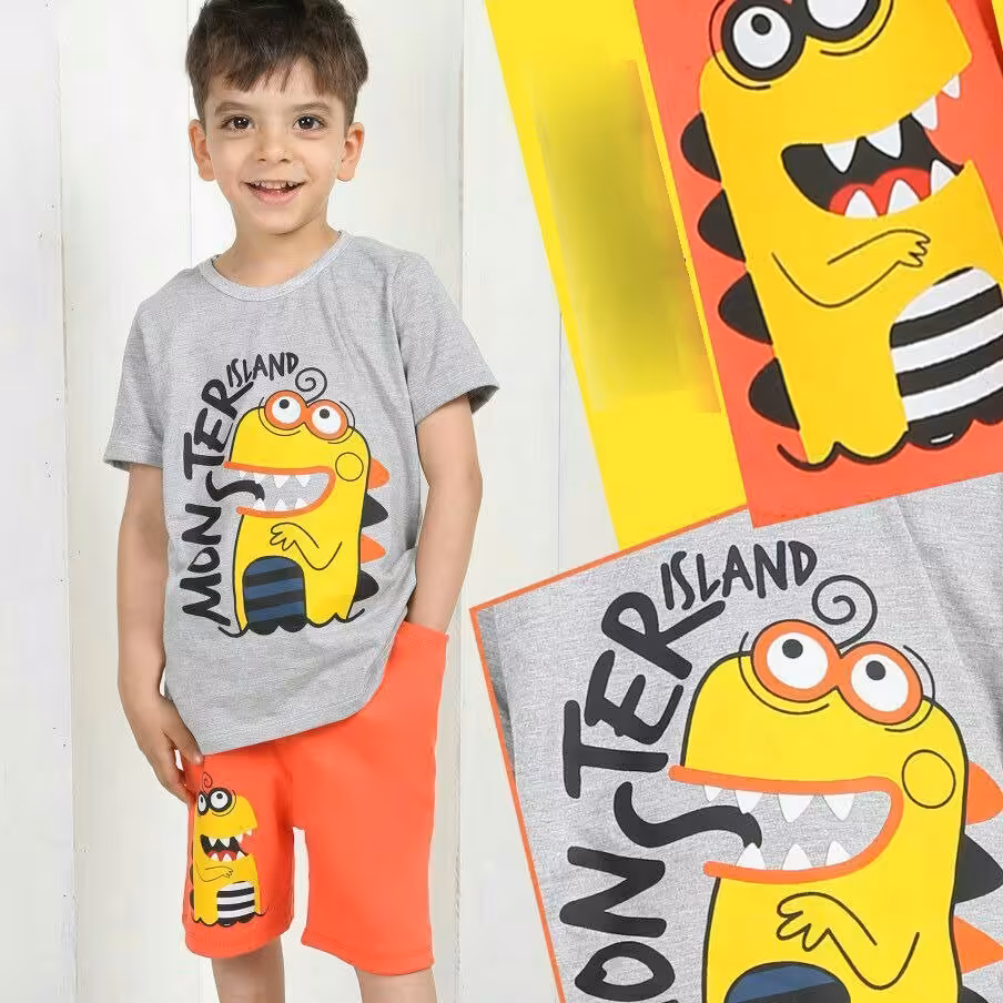 بلوز و  شلوارک  پسرانه  جنس پنبه سوپر مناسب سن دوتا 4سال تکرنگ 